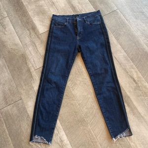 The Stunner Zip Ankle Step Fray